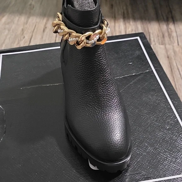 Karl Lagerfeld Paris Women's Pierson Lug Sole Chelsea Boot with Chain Embellishm - Picture 3 of 8